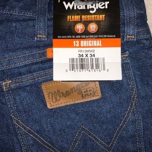 COPY - NWT Wrangler FR Flame Resistant 34 x 34 je…